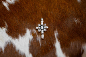 Open image in slideshow, Darian Pendant
