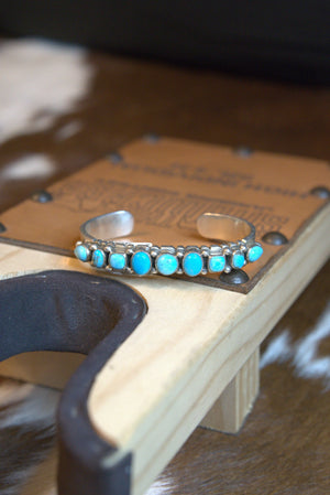 Open image in slideshow, Priya Cuff
